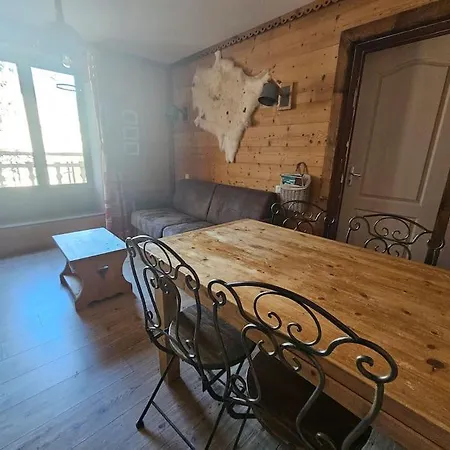 Le En Double Apartment